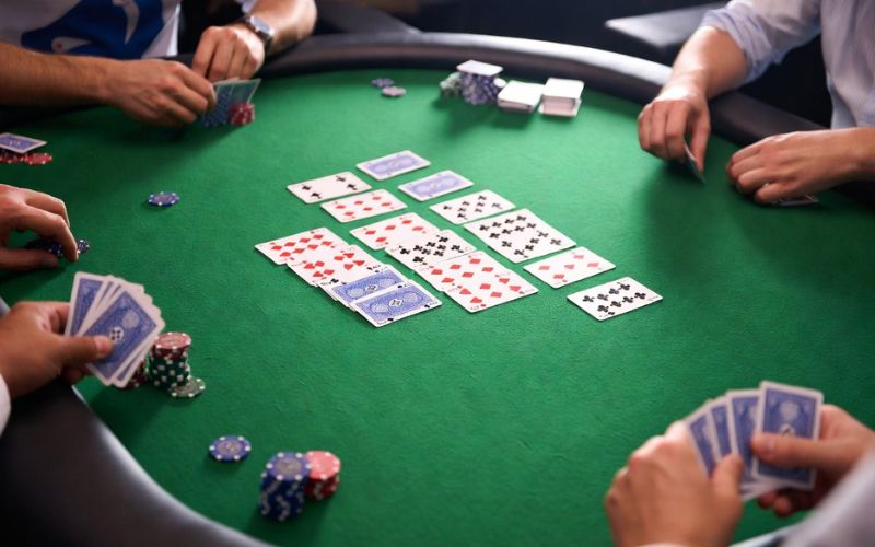 cách chơi bài catte và giữ thế trong ván