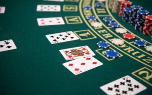 bài tú lơ khơ và cách giữ bài hiệu quả